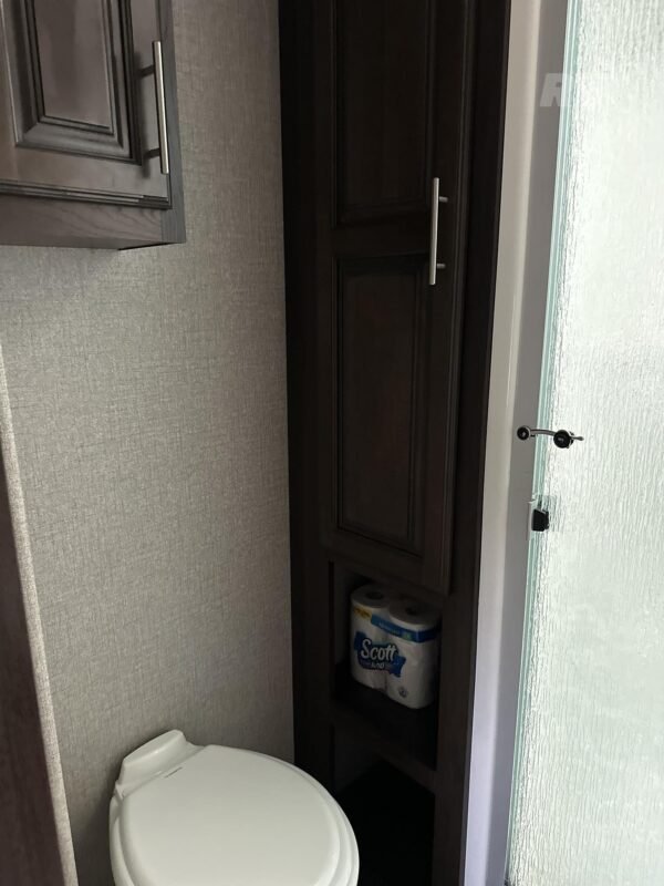 YUKJB.jpg 2019 JAYCO NORTH POINT 377RLBH