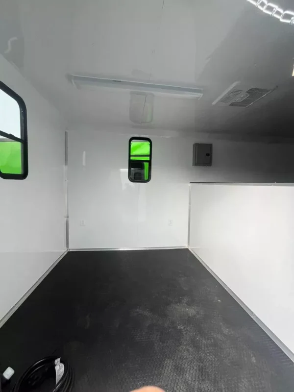 custom_images_gooseneck_8.5x34_tta_gn_hybrid_4.webp Gooseneck Hybrid Enclosed Trailer 8.5x34TTA5