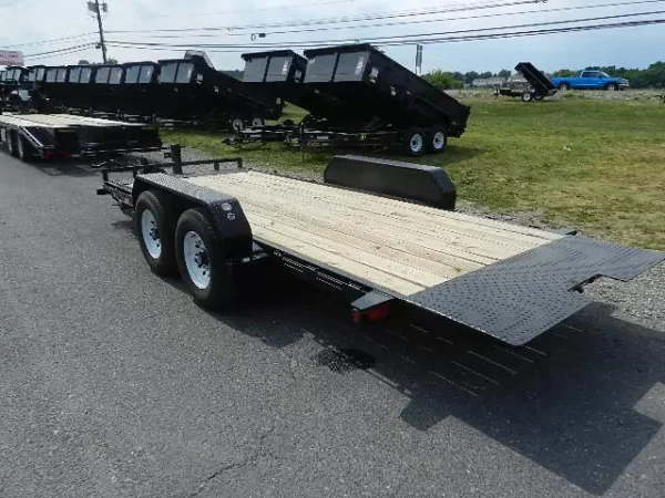p-2493-18-equipment-trailer-with-full-hydraulic-tilt-2.webp Big Tex 7 x 18 Full Tilt Equipment Trailer Removable Fenders
